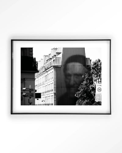Moderne wanddecoratie van Urban Cotton met abstracte beton en contrast, ingelijst in zwart acryl, geschikt als kunstprint of glasart.