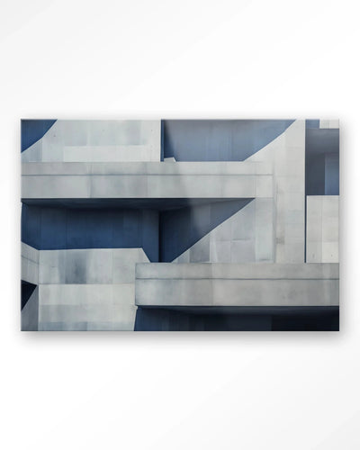 Moderne kunstwanddecoratie met betonnen kubus en glazen details, ontworpen door Urban Cotton, geschikt als artprint of wandkleed
