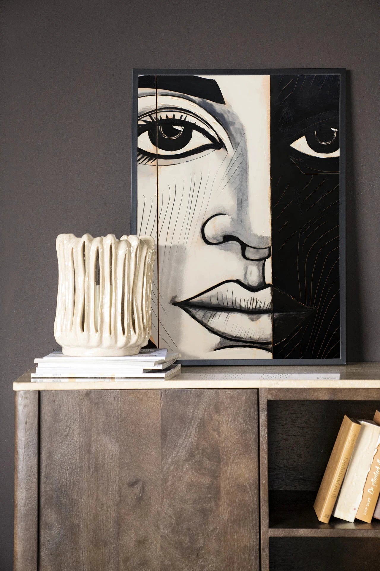 Moderne wanddecoratie van Urban Cotton met zwart houten frame, inclusief kunstprint, glasart en wandkleed voor stijlvolle binnenruimte