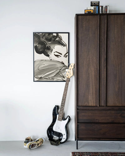 Moderne wanddecoratie van Urban Cotton met zwart houten frame, inclusief artprint en glaskunst voor stijlvolle muren.