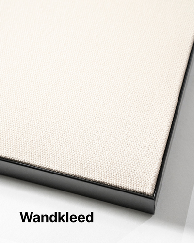 Moderne wanddecoratie van Urban Cotton met kunstig wandkleed en glasart, geschikt als stijlvolle muurversiering in elk interieur