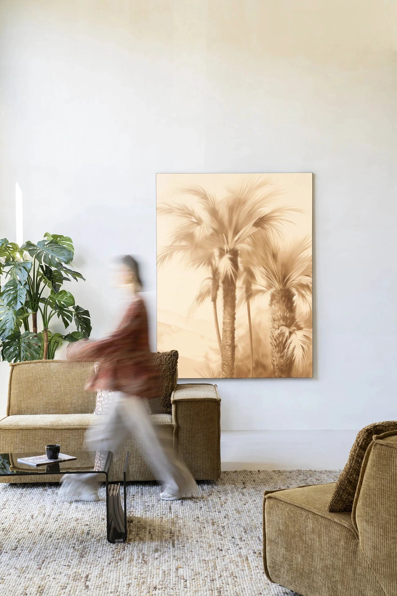 Modern kunstwanddecoratie van Urban Cotton met Desert Mirage print, inclusief wandkleed en glazen kunstwerk voor een stijlvolle muur.