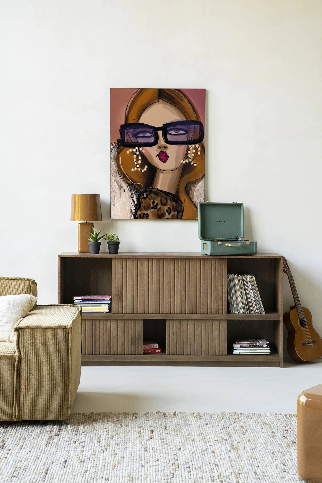 Moderne wanddecoratie van Urban Cotton met kunstprint, glazen kunst en wandkleed met de Diva design, kleurrijk en artistiek.
