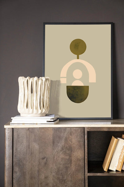 Modern beige kunstwerk van Urban Cotton, wanddecoratie met houten lijst en zwart glas, artprint en wandkleed voor in huis.