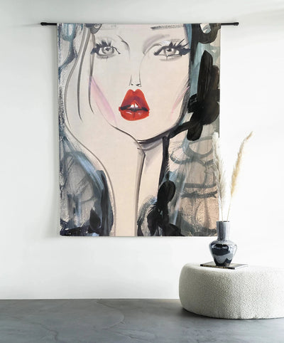 Kunstwanddecoratie met Kate Moss Forever design, inclusief wandkleed en glasart, door Urban Cotton, moderne interieurversiering