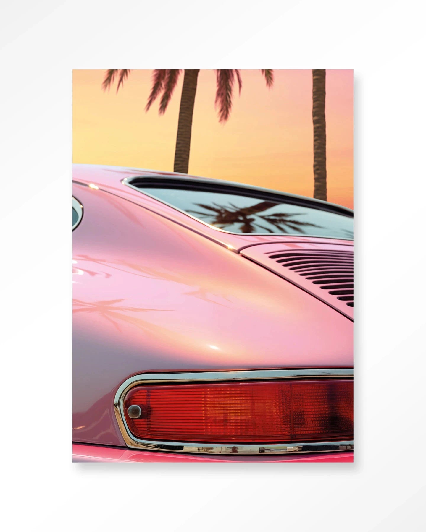 Moderne Miami Vice wanddecoratie van Urban Cotton met kunstprint, glas kunst en wandkleed, kleurrijke en stijlvolle muurversiering