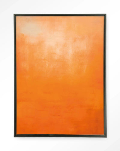 Moderne wanddecoratie met oranje kunstprint en wandkleed in een zwart zwevend frame, door Urban Cotton, stijlvolle muurversiering