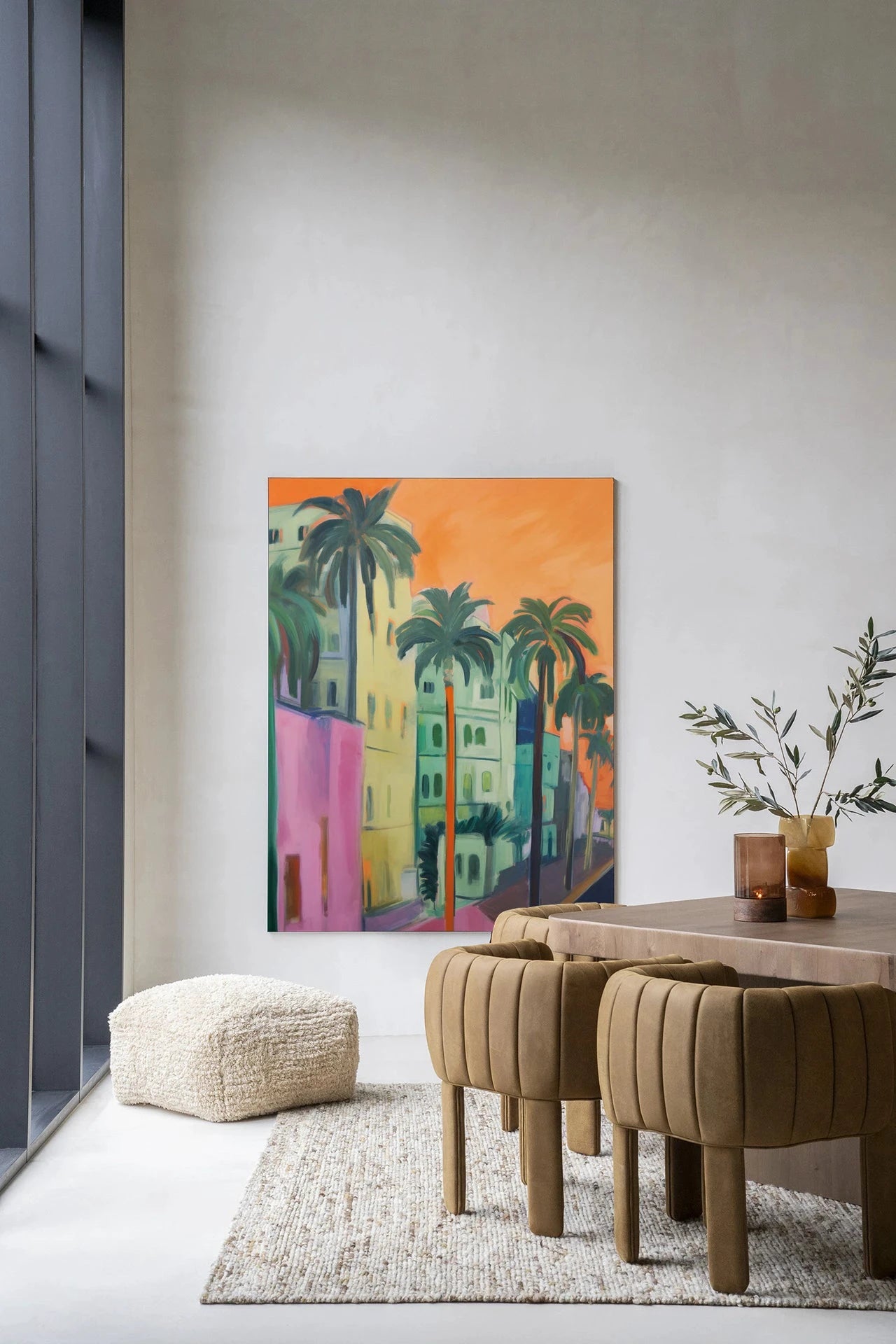 Moderne wanddecoratie van Urban Cotton met palmstreet design, inclusief wandkleed en kunstprint, geschikt voor interieurdecoratie.