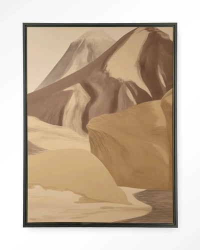 Moderne wanddecoratie van Urban Cotton met Rocky Mountain thema, inclusief wandkleed en zwart glazen lijst.