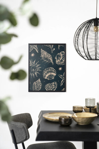 Seashells Midnight - Moderne Wanddecoratie | Artprint, Glass Art & Wandkleed by Urban Cotton