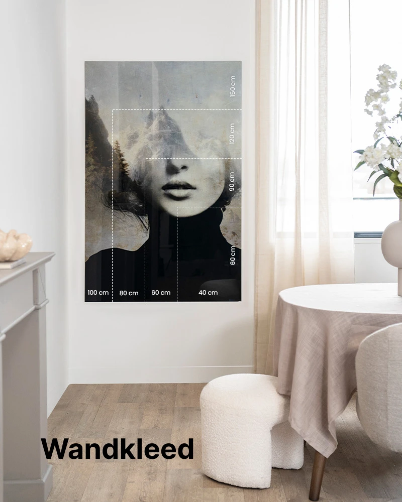 Moderne wandkleed met kunstprint van Urban Cotton, kleurrijk glasart en textielwanddecoratie in stijlvolle woonkamer of slaapkamer.
