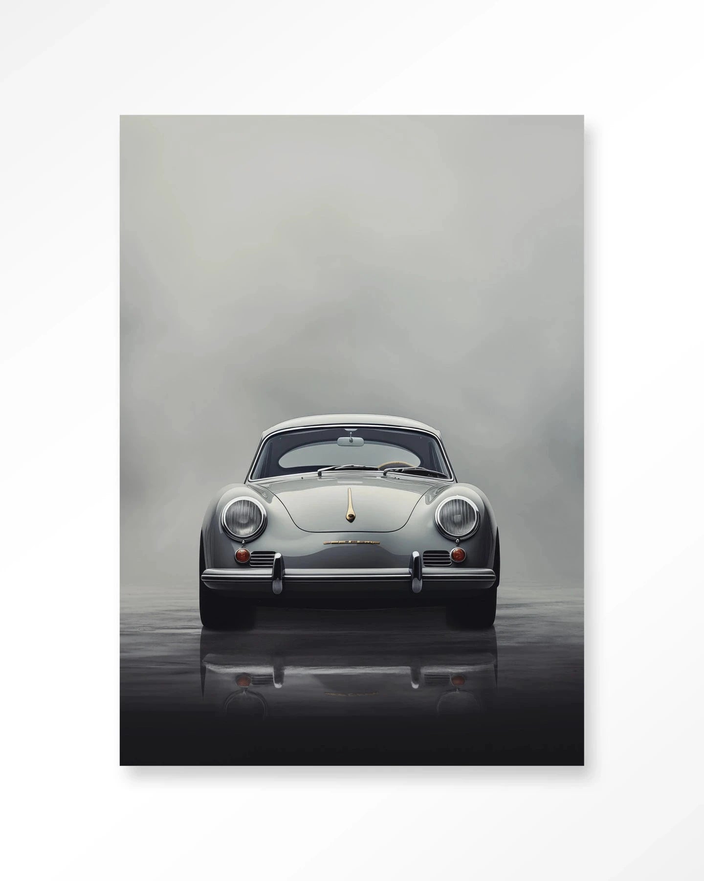 Moderne wanddecoratie van Urban Cotton met een artprint van een rokerige auto, glas art en wandkleed voor in de woonkamer.