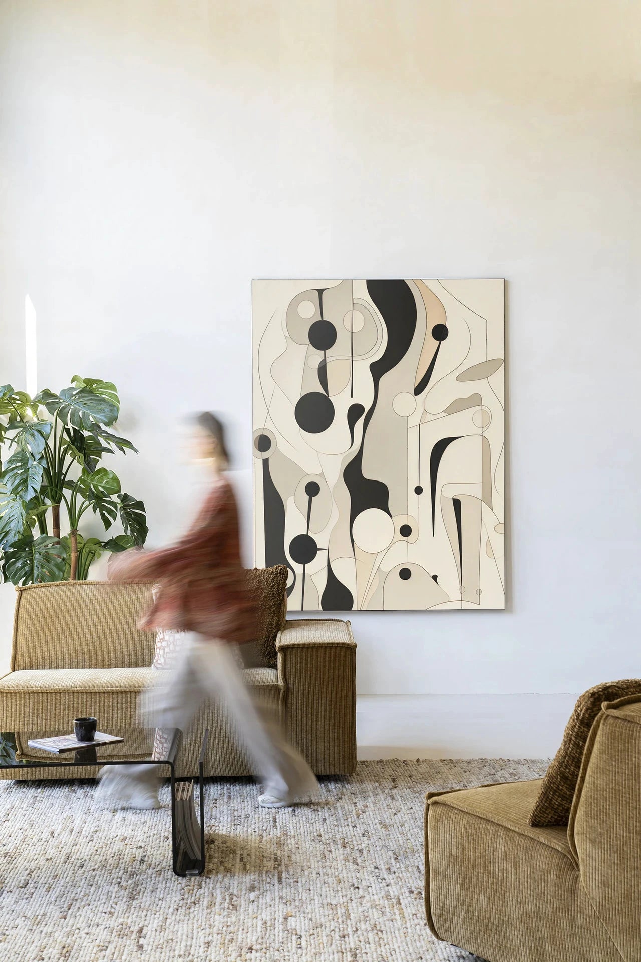 Moderne wanddecoratie met kunstprint en glaskunst van Urban Cotton, Toulouse wandkleed met kleurrijk ontwerp in lijst.