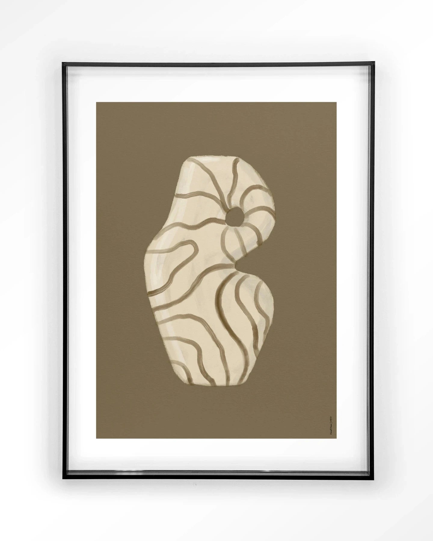 Moderne kunstprint van Vivid Vase 09 door Urban Cotton, met zwart acryl frame, geschikt als wanddecoratie en glas art.