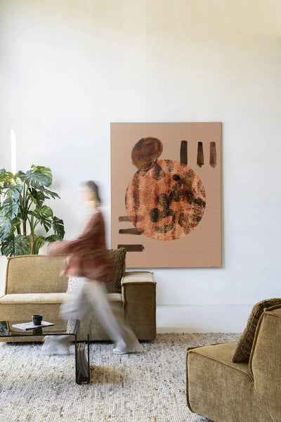Moderne wanddecoratie van Urban Cotton met Wabi-Sabi Lifelines kunstprint, glasart en wandkleed in een stijlvolle frame.