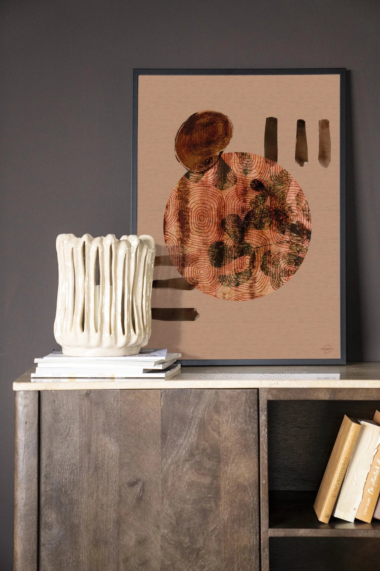 Moderne Wabi-Sabi Lifelines kunstprint van Urban Cotton in houten zwart frame, wanddecoratie met glas en textiel.