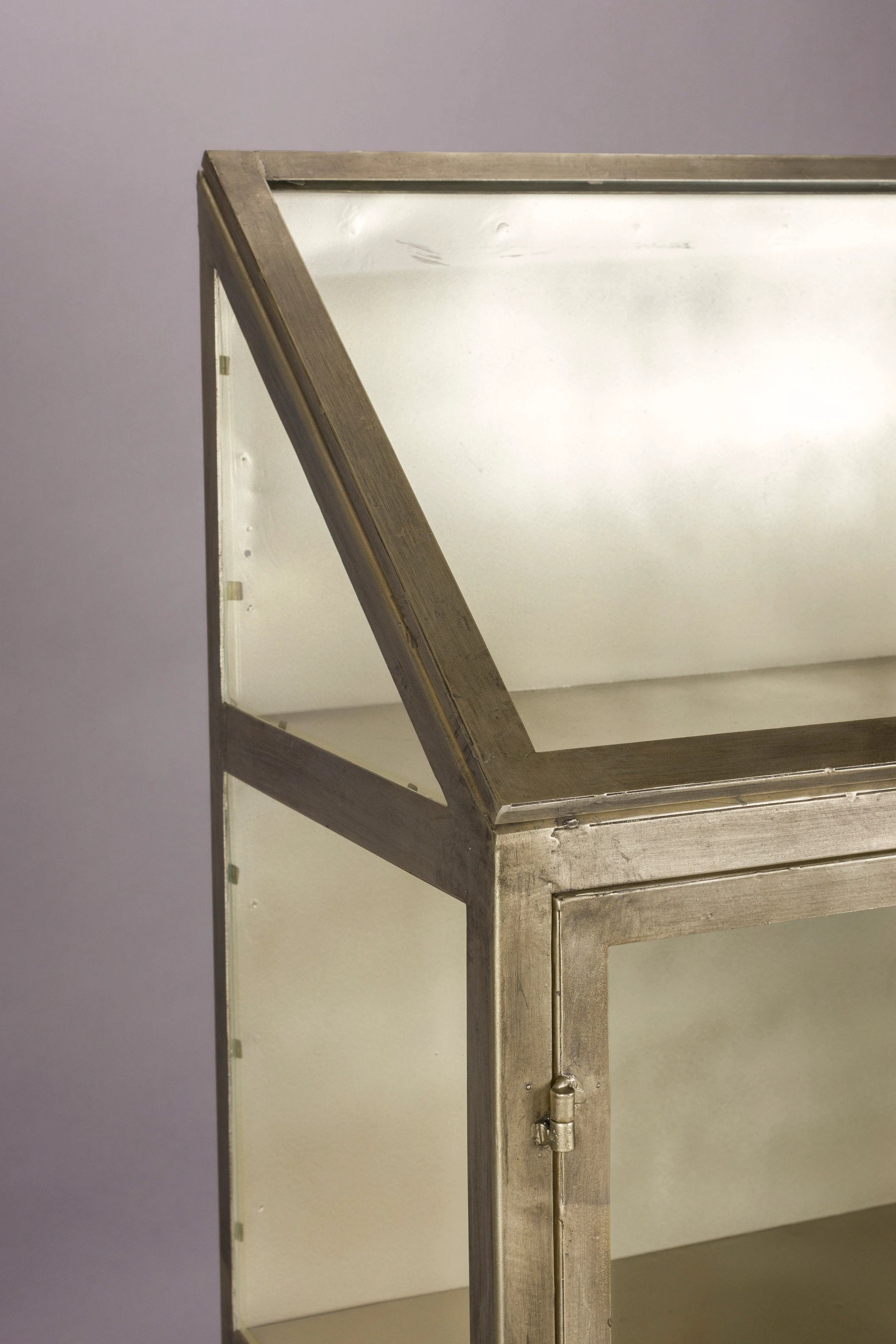 Wandkast Monviso by Dutchbone