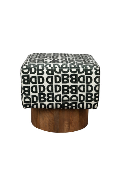 Poef Monogram by Dutchbone